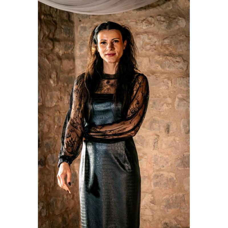 Vestido em pele e renda pretos