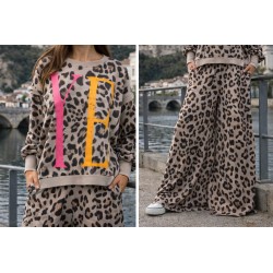 Calça palazzo animal