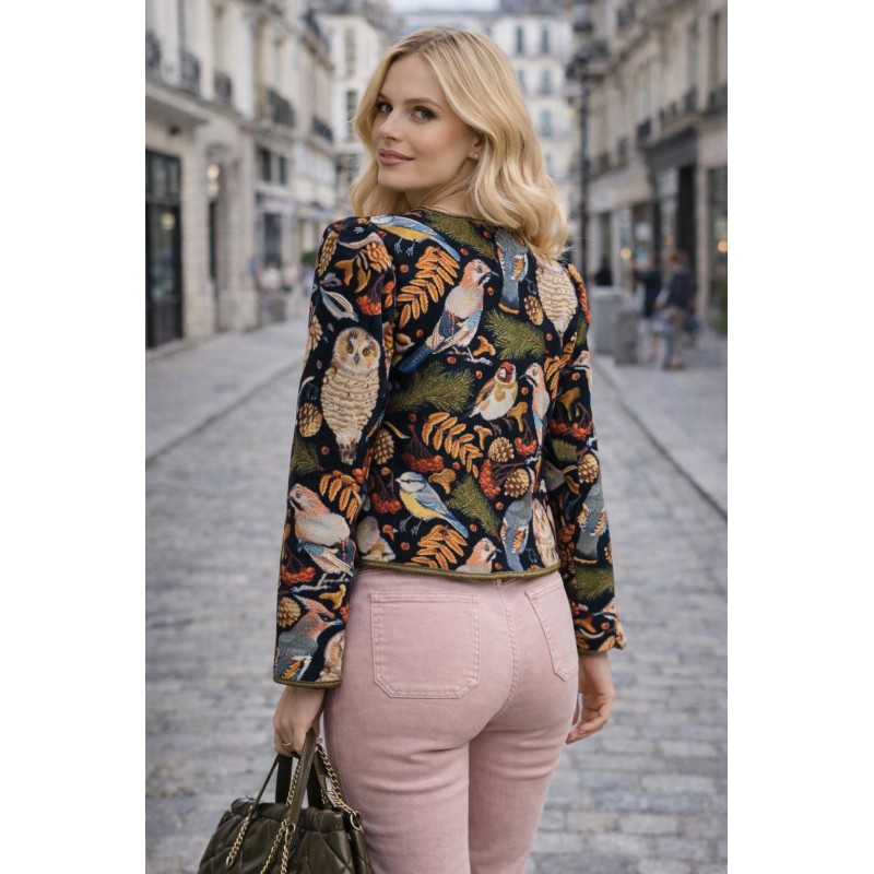 Jaqueta forrada de estofaria com corujas e laços
